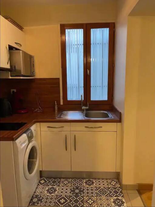 Quiet And Spacious Apartment Near Champs Elysees París Exterior foto