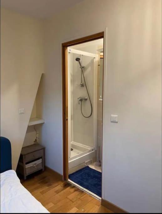 Quiet And Spacious Apartment Near Champs Elysees París Exterior foto